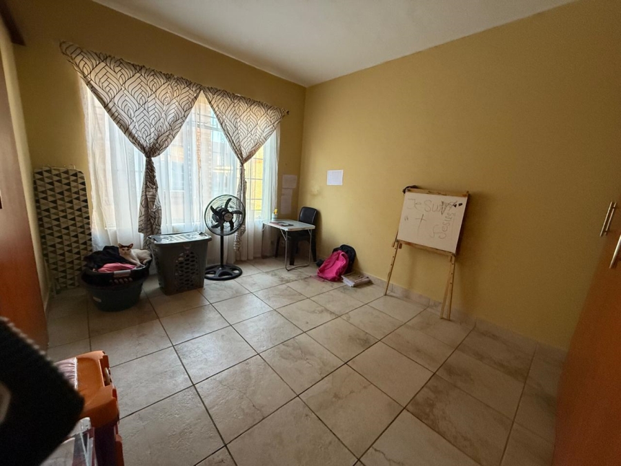 3 Bedroom Property for Sale in Waterval East North West
